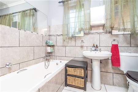 House For Sale in Doornpoort, Pretoria, Gauteng - M125715
