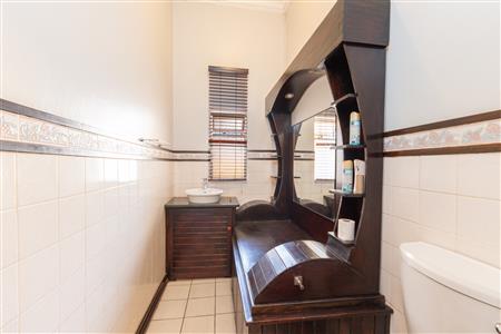 Office For Sale in Polokwane Central, Polokwane, Limpopo - M126999