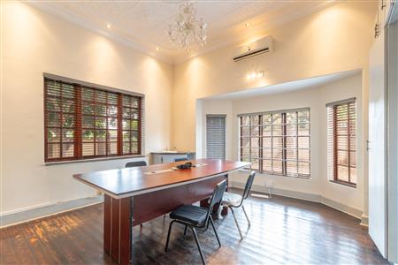Office For Sale in Polokwane Central, Polokwane, Limpopo - M126999