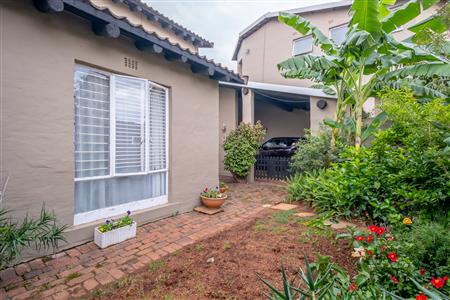 False - Townhouse For Sale in Weltevreden Park, Roodepoort, Gauteng - M127020