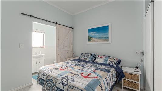False - House For Sale in Hoogland, Saldanha, Western Cape - M127007