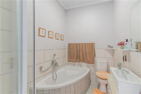 False - House For Sale in Hoogland, Saldanha, Western Cape - M127007