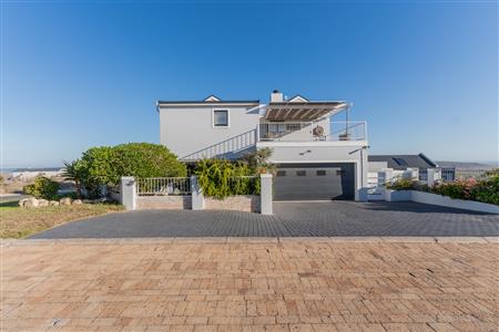 False - House For Sale in Hoogland, Saldanha, Western Cape - M127007