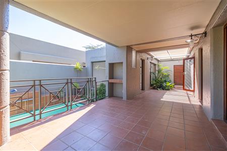 House For Sale in Fourways, Sandton, Gauteng - M127016