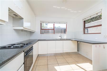 House For Sale in Fourways, Sandton, Gauteng - M127016