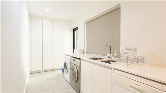 House To Rent in Paarl, Western Cape - M127022