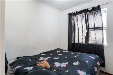 False - Apartment For Sale in Anchorage Park, Gordons Bay, Western Cape - M127032