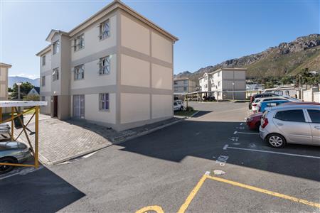 False - Apartment For Sale in Anchorage Park, Gordons Bay, Western Cape - M127032