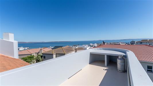 False - House For Sale in Calypso Beach, Langebaan, Western Cape - M127044