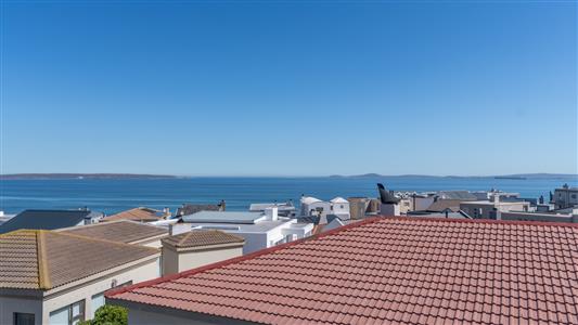 False - House For Sale in Calypso Beach, Langebaan, Western Cape - M127044