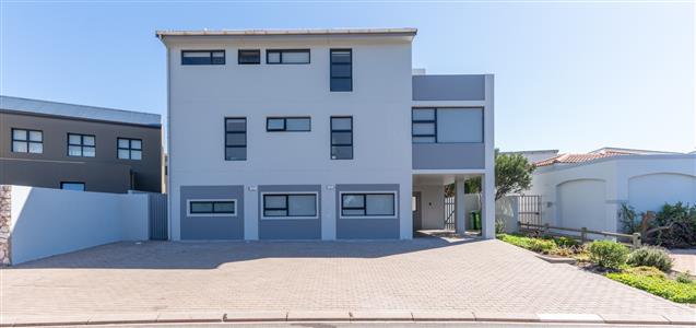 False - House For Sale in Calypso Beach, Langebaan, Western Cape - M127044