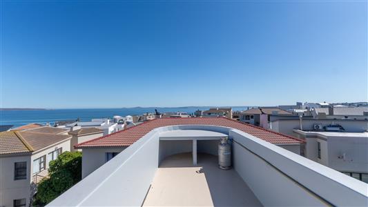 False - House For Sale in Calypso Beach, Langebaan, Western Cape - M127044