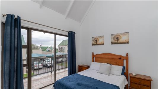 Townhouse For Sale in Twee Kuilen, Diaz Beach, Mossel Bay, Western Cape - M127045