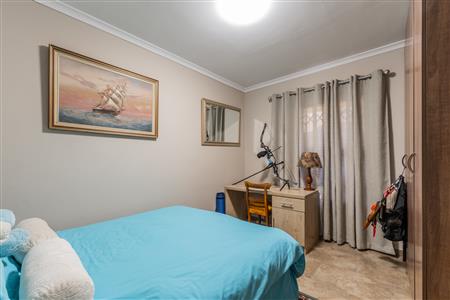 False - House For Sale in Fairview Golf Estate, Gordons Bay, Western Cape - M124576