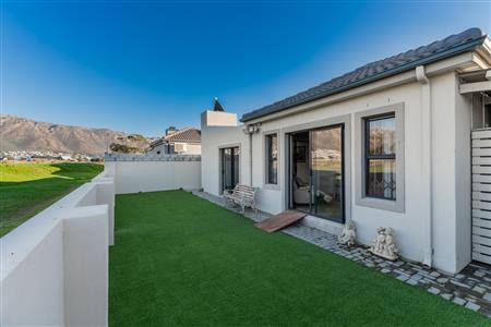 False - House For Sale in Fairview Golf Estate, Gordons Bay, Western Cape - M124576