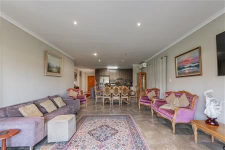 False - House For Sale in Fairview Golf Estate, Gordons Bay, Western Cape - M124576