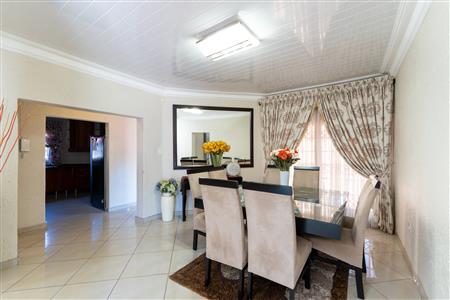 House For Sale in Polokwane, Limpopo - M127051