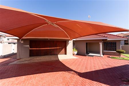 House For Sale in Polokwane, Limpopo - M127051