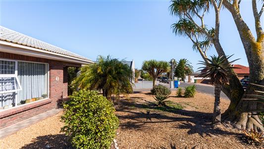 House For Sale in Myburgh Park, Langebaan, Western Cape - M127056