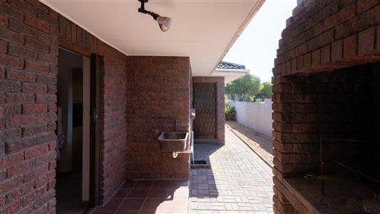 House For Sale in Myburgh Park, Langebaan, Western Cape - M127056