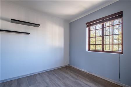 False - Apartment Unavailable in Durbanville Central, Durbanville, Western Cape - M113264