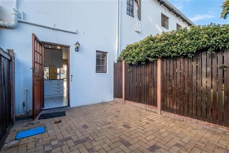 False - Apartment Unavailable in Durbanville Central, Durbanville, Western Cape - M113264