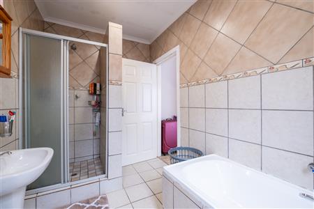 False - House Sold in Merrivale Heights, Howick, KwaZulu Natal - M127059