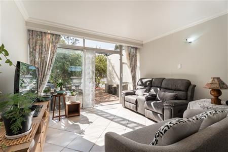 False - Apartment for sale in Van Ryneveld, Strand - M127048