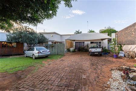 House For Sale in Bendor, Polokwane, Limpopo - M127053