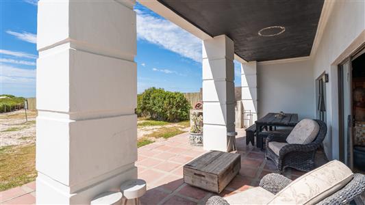 House For Sale in Struisbaai, Western Cape - M127061