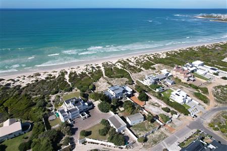 House For Sale in Struisbaai, Western Cape - M127061