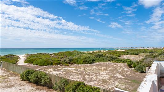 House For Sale in Struisbaai, Western Cape - M127061
