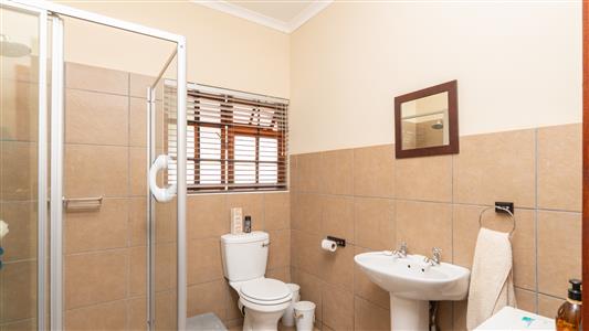 False - Townhouse for sale in Polokwane - M127052