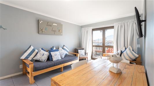 Apartment To Rent in Greenways Golf Estate, Strand, Western Cape - M127047