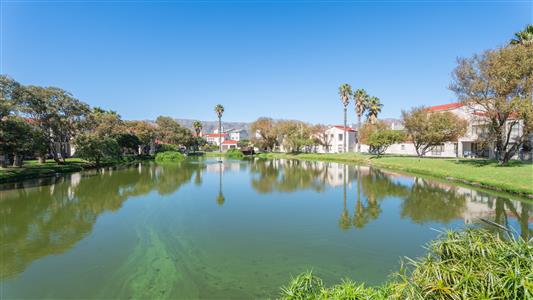 Apartment To Rent in Greenways Golf Estate, Strand, Western Cape - M127047