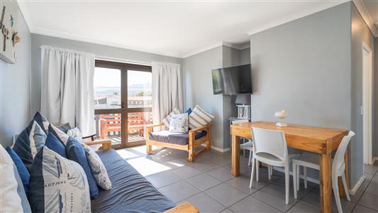 Apartment To Rent in Greenways Golf Estate, Strand, Western Cape - M127047