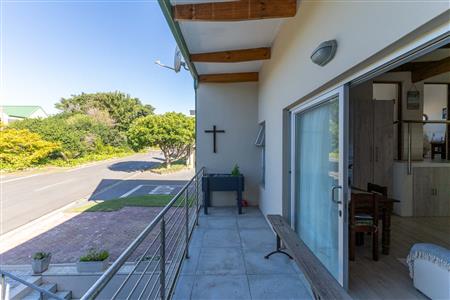 Townhouse For Sale in Diaz Beach, Mossel Bay, Western Cape - M127069