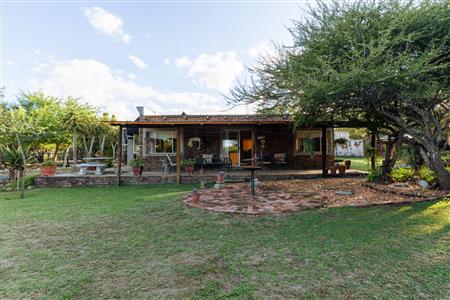 Farm For Sale in Elmadal AH, Polokwane, Limpopo - M127082