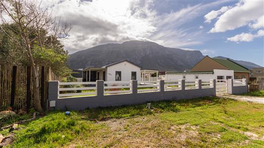 False - House Sold in Bettys Bay, Western Cape - M127073