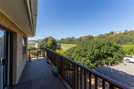 House Sold in Hersham, Groot Brakrivier, Western Cape - M127076