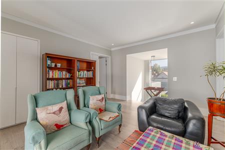 House For Sale in Boschenmeer Golf & Country Estate, Paarl, Western Cape - M127100