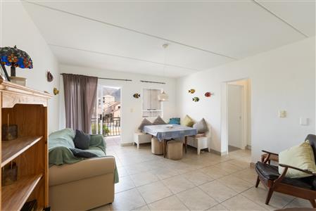 Apartment For Sale in Muizenberg, Cape Town, Western Cape - M127094
