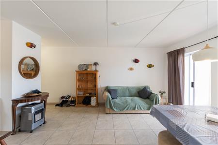 Apartment For Sale in Muizenberg, Cape Town, Western Cape - M127094