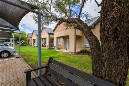 Apartment For Sale in Bendor, Polokwane, Limpopo - M127099