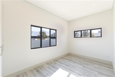 False - House For Sale in Robertson, Western Cape - M127106