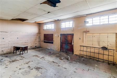 Retail For Sale in Mdantsane, East London, Eastern Cape - M127107