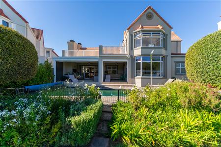 False - House For Sale in Boschenmeer Golf & Country Estate, Paarl, Western Cape - M127102