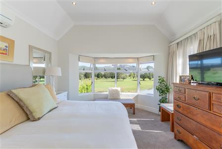 False - House For Sale in Boschenmeer Golf & Country Estate, Paarl, Western Cape - M127102