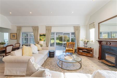False - House For Sale in Boschenmeer Golf & Country Estate, Paarl, Western Cape - M127102