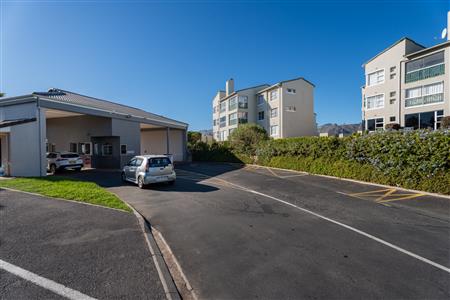 False - Apartment For Sale in Greenways Golf Estate, Strand, Western Cape - M127095